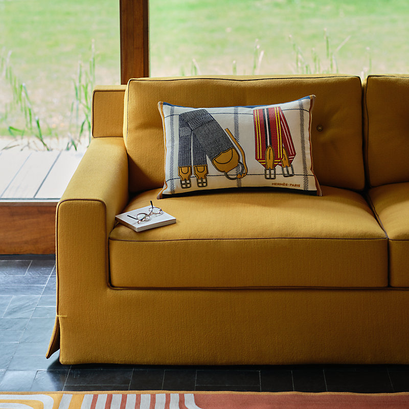 Harnais Sangles pillow | Hermès USA